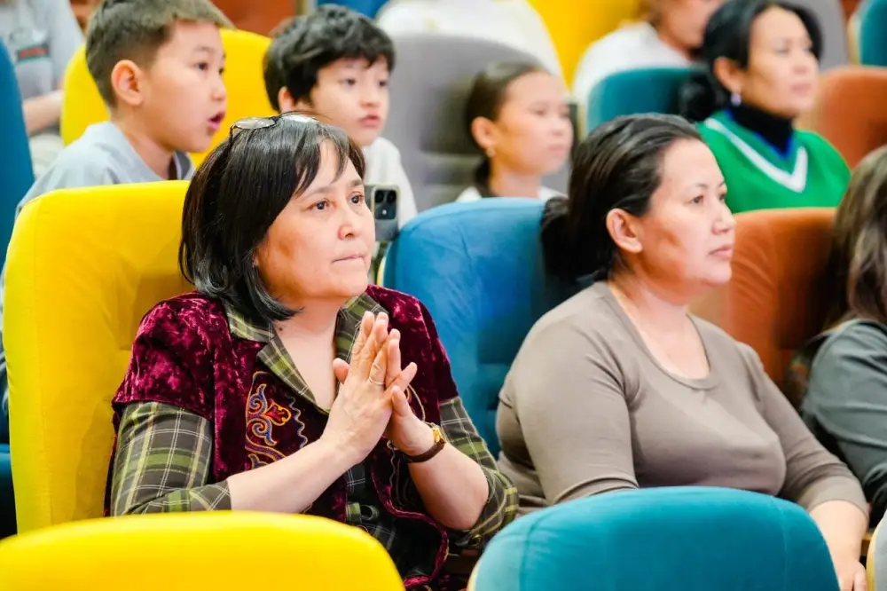 Традиции и современные технологии объединили на концерте в честь Наурыза в Астане (5)