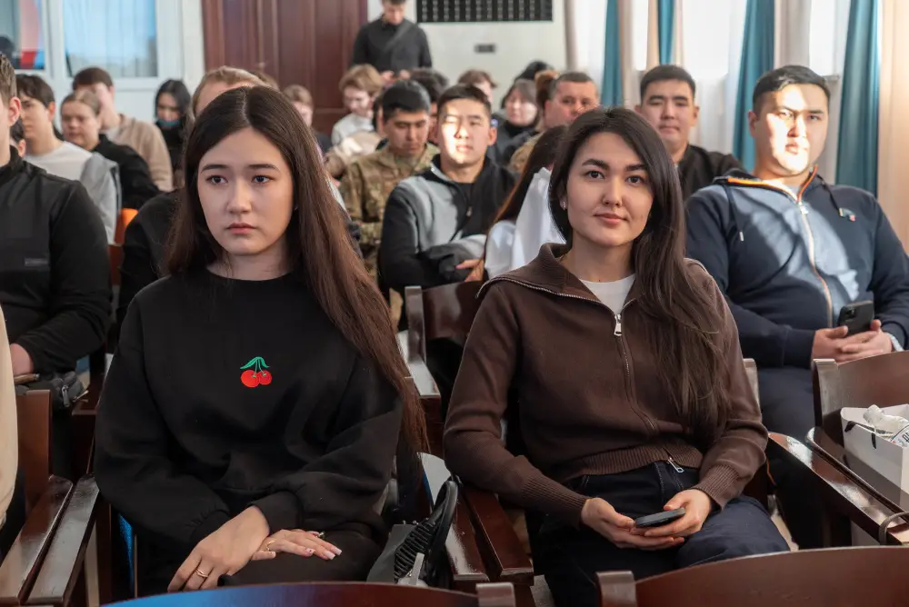 В Павлодаре запущена уникальная лаборатория по изучению девиантного поведения молодежи (4)