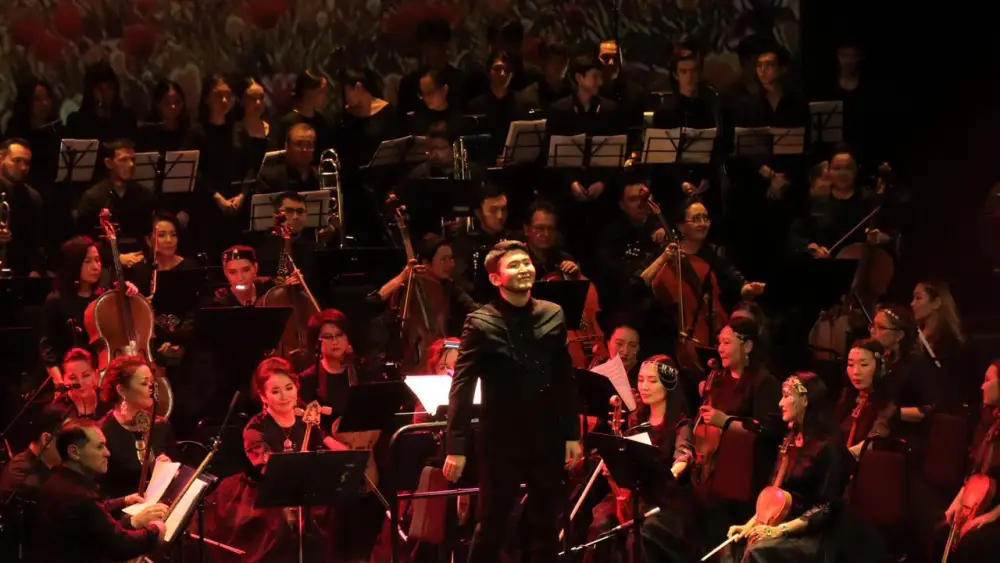 концерт FOLK SHOW NAURYZ Алматы традиционные казахские инструменты современная музыка Астане