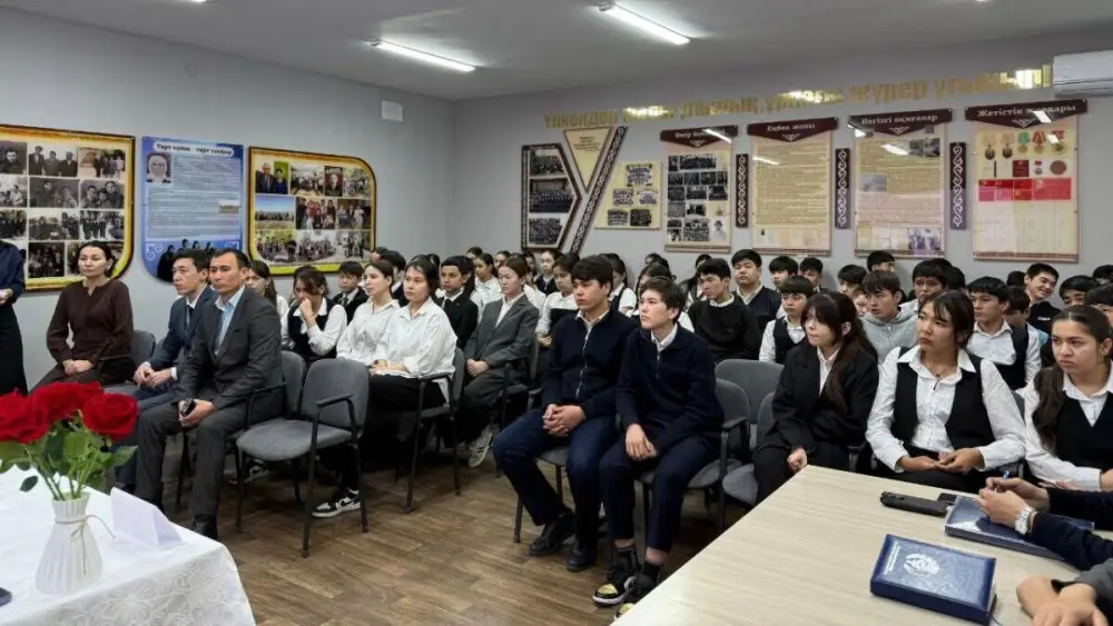 Безопасность подростков — в центре внимания (2)