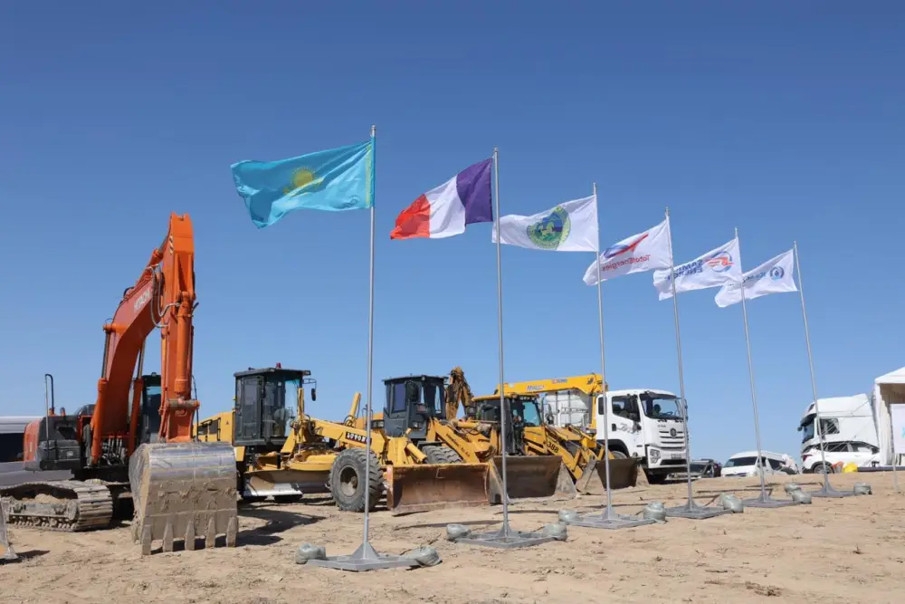 Строительство крупнейшей в Казахстане ветровой электростанции начато в Жамбылской области Астане