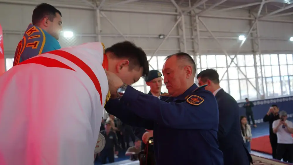 Определены победители чемпионата по қазақ күресі среди силовых ведомств Казахстана (2)