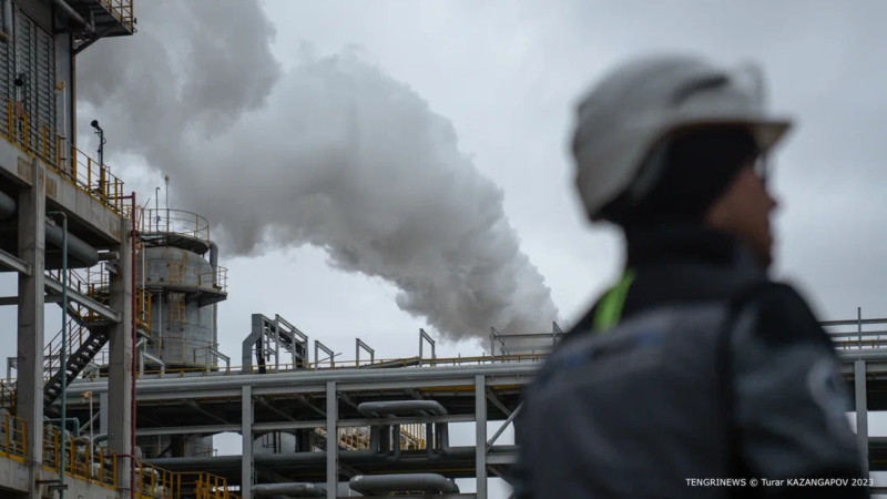 ОПЕК+ рассматривает возможность увеличения добычи нефти на 411 000 баррелей в сутки на фоне конфликта на Ближнем Востоке Астане