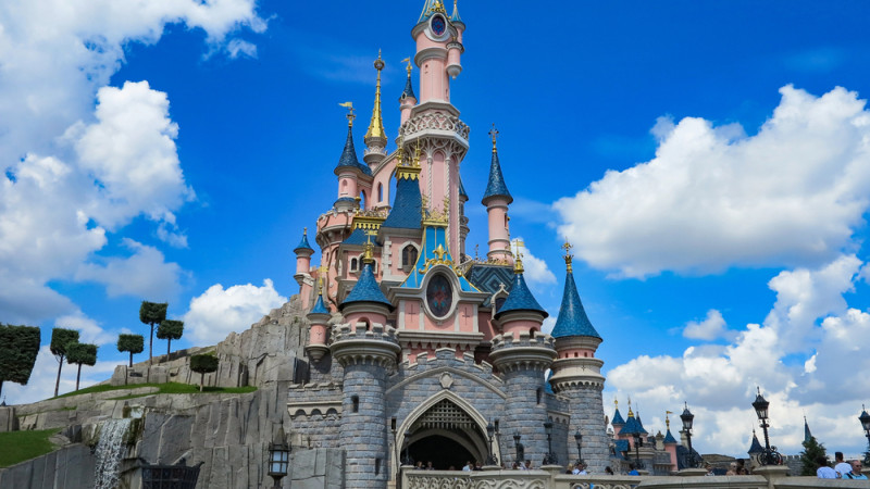 Переименование и обновление парка в Париже: как Disney Adventure World изменит туристический поток Астане