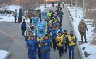 Тысячи военнослужащих Вооруженных сил пробежали 5 км в массовом забеге к Наурызнаму