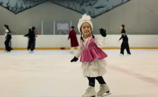 Ледяной карнаваль: Алматы встретил зиму в национальных костюмах