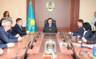 Министр энергетики вручил госнаграды женщинам топливно-энергетического комплекса