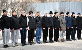 68 актюбинцев отправились на службу в рамках весенней призывной кампании
