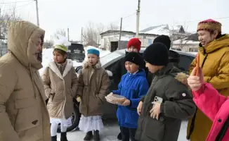 Школьники и ветераны: Көрісу объединяет поколения!