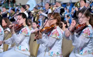 Массовое исполнение казахских мелодий в Астане укрепляет культурные связи и традиции нации