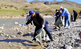 Экологическая акция Мөлдір бұлақ очистка родников в селе Хантаги