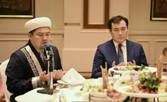 Обсуждение значимости Рамазана и мирного урегулирования конфликтов на ауызашаре для дипломатов в Астане