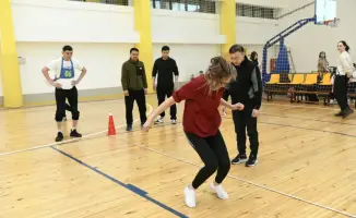 Семейные ценности на празднике Наурызнама: 45 семей участвуют в эстафете "Веселые старты-2026" в Астане