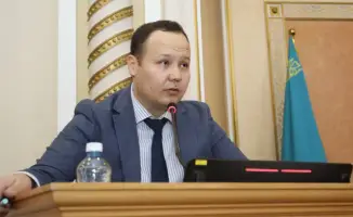 Аким Мангистауской области подчеркнул важность решений, принятых на внеочередной сессии маслихата