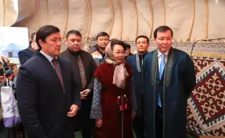 В Актобе открылась юрта с VR-экскурсиями, привлекающая внимание жителей и гостей города