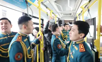 Праздничная акция Нацгвардии: укрепление морального духа и поддержка женщин столицы