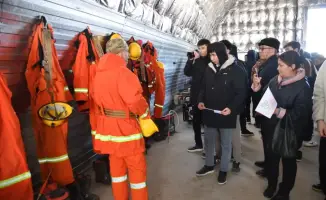 Эковолонтёры Атырау: зеленый щит природы в борьбе с огнем и мусором