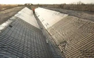 Министр водных ресурсов РК Нуржан Нуржигитов проверил ход капитального ремонта оросительных систем в Шардаринском районе