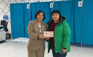 Поощрение гражданской активности: подарки для первых голосующих на референдуме в Астане