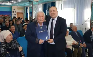 Поэтический праздник в Астане: Серик Тургынбекулы и его вечные строки