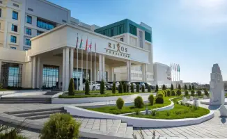 Туркестан в преддверии Наурыза: город наполняется туристами, как весенний сад цветами