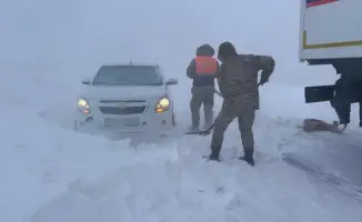 760 человек спасены и эвакуированы из снежных заносов за сутки