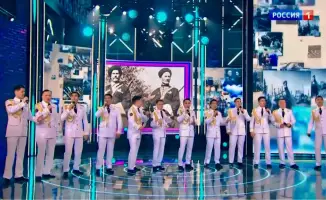 Гвардейцы завоевали сердца москвичей на сцене «Привет, Андрей!»