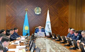 Рост участия молодежи в развитии искусственного интеллекта в области Абай