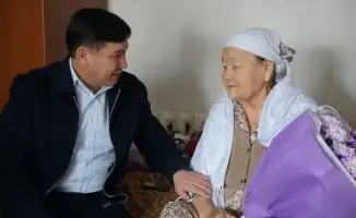 Поздравление матерей в Ордабасынском районе к Международному женскому дню