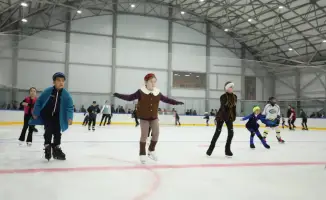 Новый ледовый дворец в Актау: шаг к развитию массового спорта и зимних видов спорта