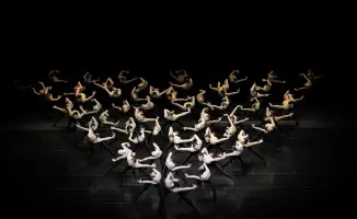 Танец ритма: «Bolero X» связывает эпохи на сцене театра «Астана Балет»