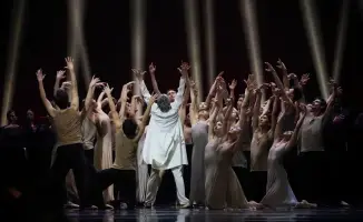 Постановка «Carmina Burana» в театре «Астана Балет»: исследование человеческой природы через искусство