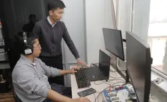 Казахстанские ученые разработали устройство для преобразования механических колебаний окружающей среды в электроэнергию