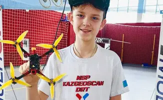 Тимофей Муравьёв из Караганды завоевал четыре золота на чемпионатах страны по дрон-рейсингу в Астане