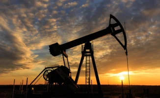Эскалация конфликта с Ираном: резкий рост цен на нефть и угрозы для глобальной торговли