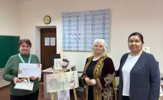 Весенние краски души: творческий конкурс для пенсионеров в Астане