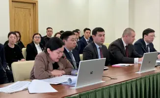 В Минтруда обсудили новые специальные выплаты для работников вредных производств и планы развития аннуитетной компании