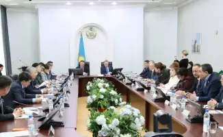 Обсуждение улучшения инфраструктуры в Аркалыке на внеочередной сессии маслихата