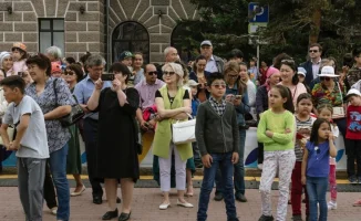 Казахстан: счастье на высоте, опередив СНГ и мир!