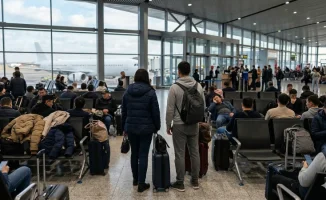 Казахстанцы в ожидании: рейс на Пхукет задержан на 10 часов