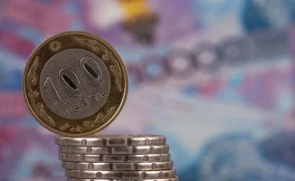 Тенге на плаву: как буря на Ближнем Востоке качает валютные лодки развивающихся стран