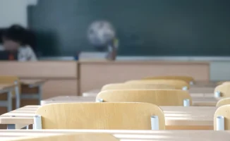 Астана: Школьники и студенты колледжей переходят на дистанционное обучение 12 марта