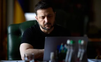 Зеленский: над Украиной сгущаются тучи — готовится штормовой удар со стороны России