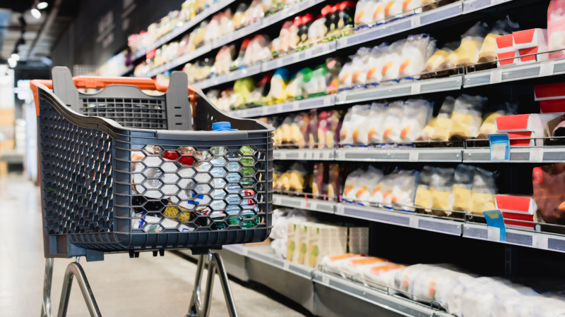 Почему в Казахстане подорожали продукты: Винить во всём НДС не надо Астане