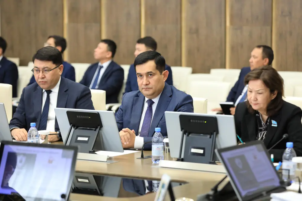 Обсуждены вопросы профилактики правонарушений под председательством главы региона (9)