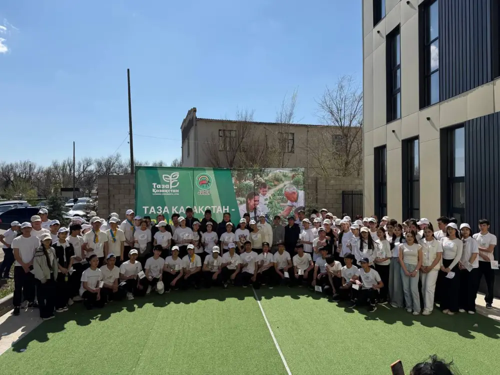 Экологическая акция «Мөлдір бұлақ» проходит в Жамбылской области Астане