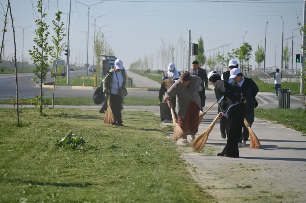 ШЫМКЕНТ: АБАЙ АУДАНЫНДА «ТАЗА ҚАЗАҚСТАН» АКЦИЯСЫ ӨТТІ (7)