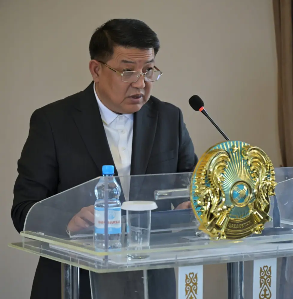 В Баянауле аким области Асаин Байханов провел выездное совещание по подготовке к летнему туристическому сезону (9)