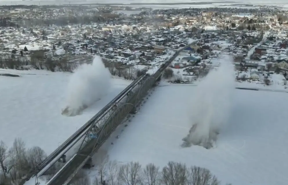 В ВКО ведется мониторинг за паводковой ситуацией и организовано круглосуточное дежурство оперативного штаба (2)