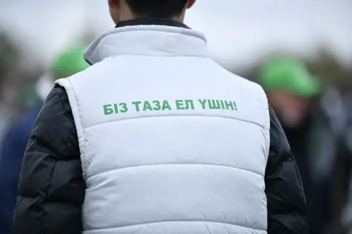 ТАЗА ҚАЗАҚСТАН: ВЫСАЖЕНО 1000 САЖЕНЦЕВ ДЕРЕВЬЕВ (6)